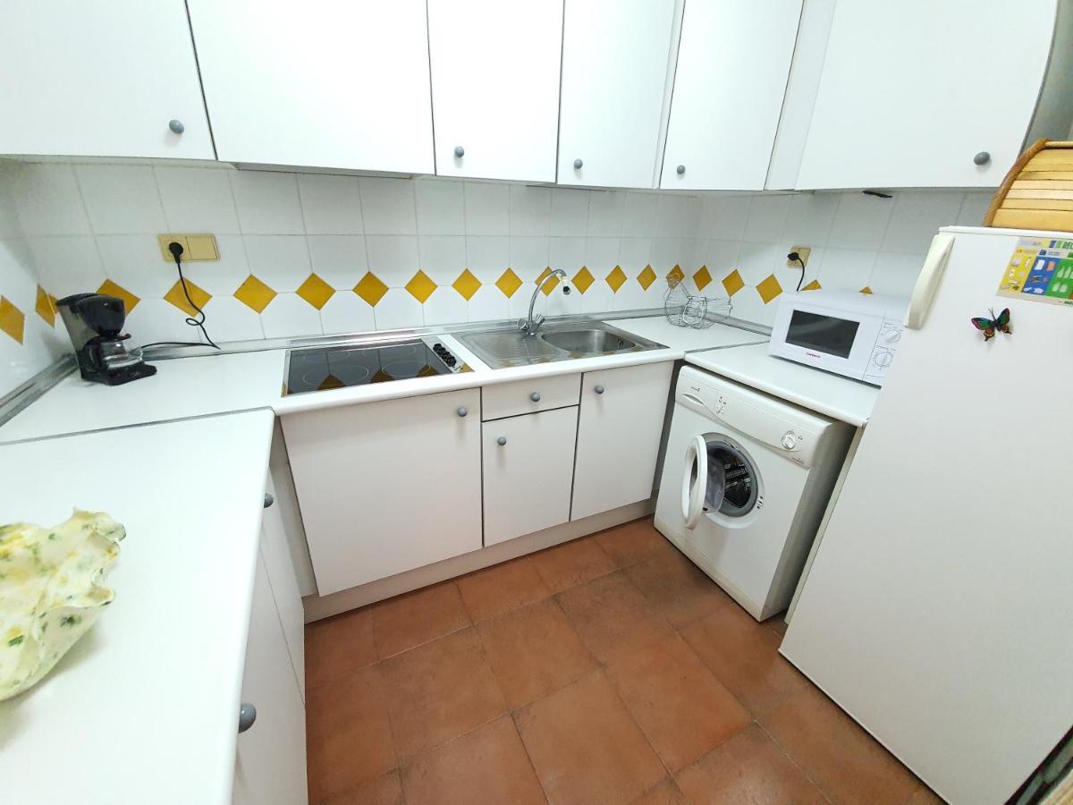Apartamento Royal Marine Deluxe Росес Екстериор снимка