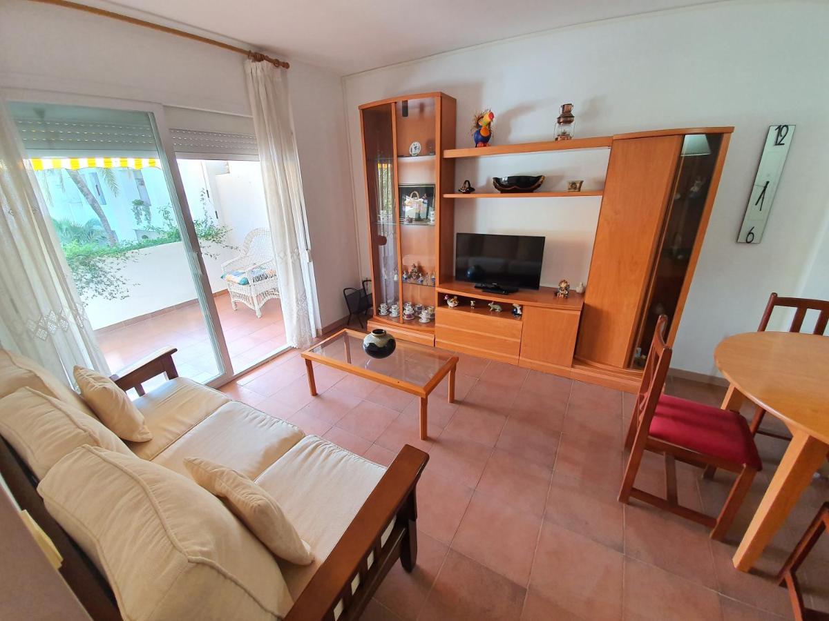 Apartamento Royal Marine Deluxe Росес Екстериор снимка