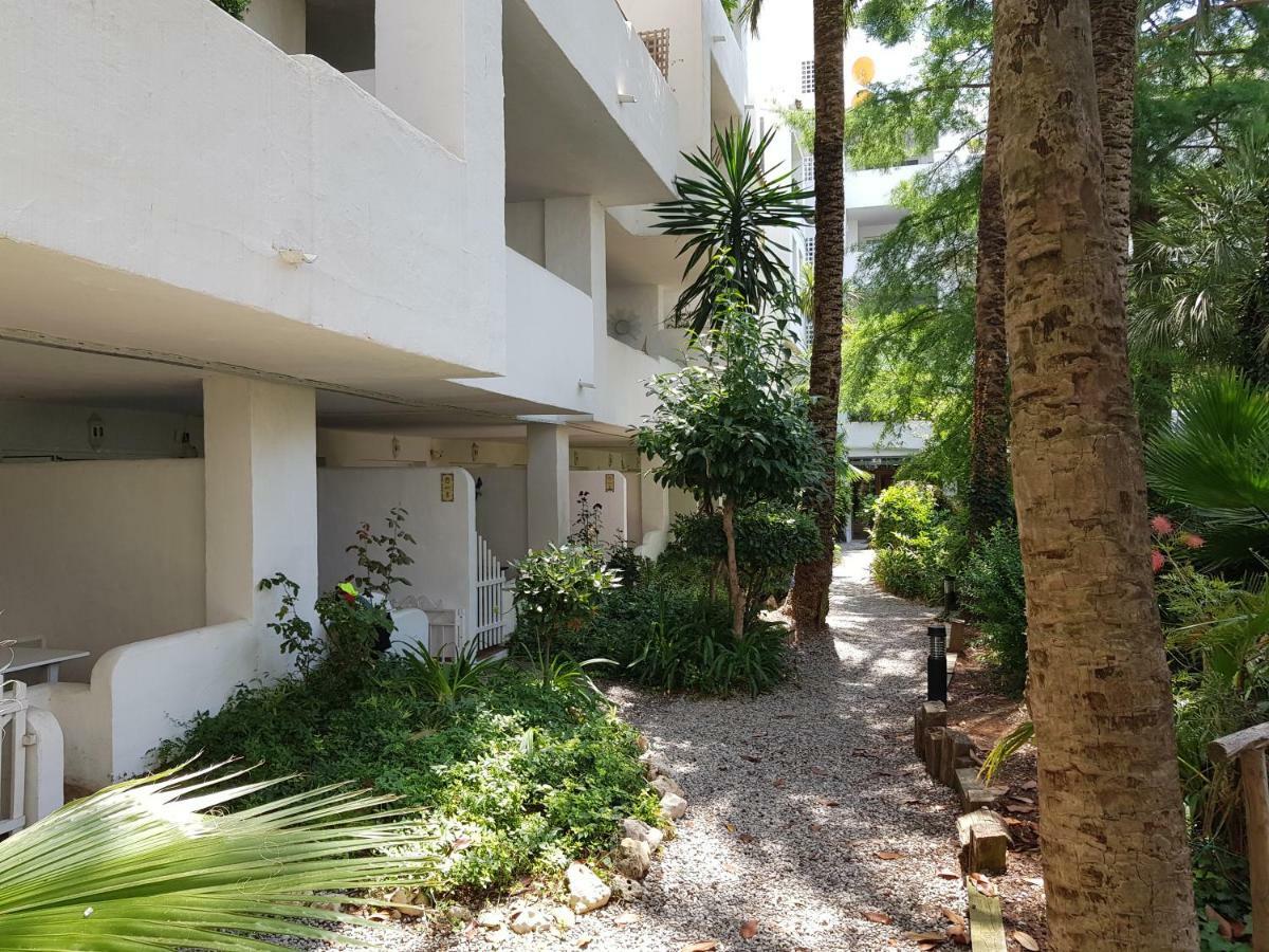 Apartamento Royal Marine Deluxe Росес Екстериор снимка
